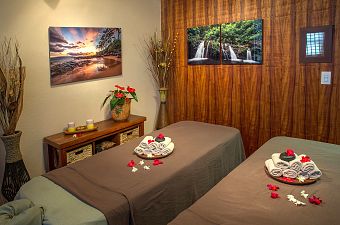 Maui Couple's Massage Room